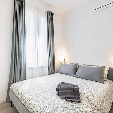 Modern - Pet Friendly - Basilica San Paolo-colosseo Apartment *