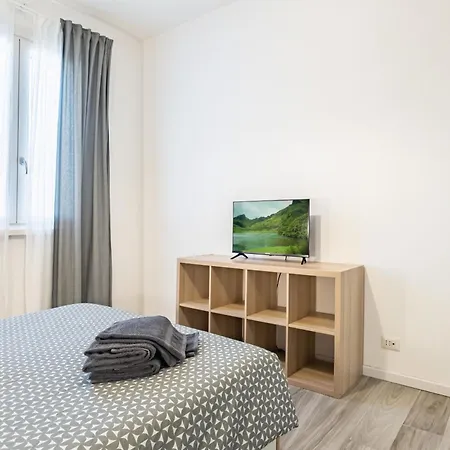 Modern - Pet Friendly - Basilica San Paolo-colosseo Apartment *